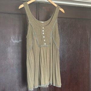 POL Sage Green Buttoned Tank Top